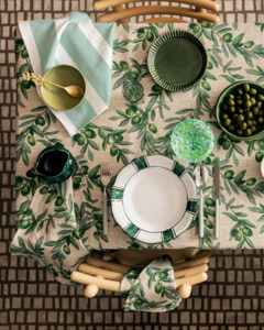 OLIVE GREEN LINEN NAPKIN SET