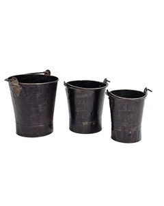 TALL IRON BUCKET