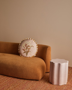 FORGET ME NOT - CARAMEL ROUND CUSHION