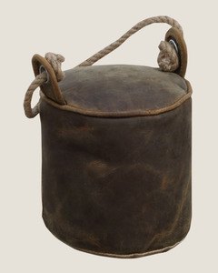 Homeware: LEATHER DOOR STOP