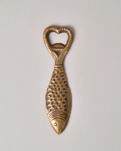 Kitchen Glassware: SMALL BRASS FISH BOTTLE OPENER