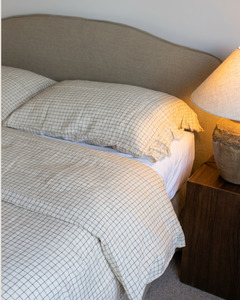 Bedding: LE LIN DUVET - CINNAMON GRID