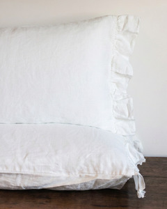 LE LIN STD PILLOWCASE SET RUFFLE - WHITE