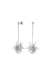Jewellery: Forbidden Drop Earrings with Pearl