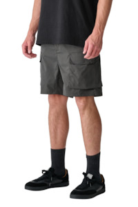 Cargo Jungle Short - Dark Charcoal