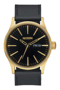 Womens Watches: Sentry Leather Gold / Black