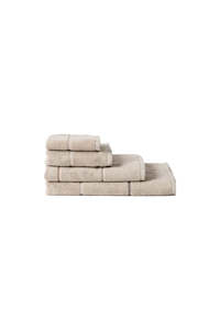 Bed Bath Towels: Pia Cotton Face Cloth