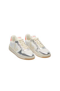 V-10 - White Pierre Silver