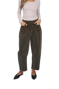 Womens: Leo Barrel Jean Corduroy - Forest Moss