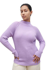 Womens: Row Top