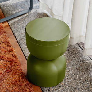 Chairs: Piapolo Stool/Table
