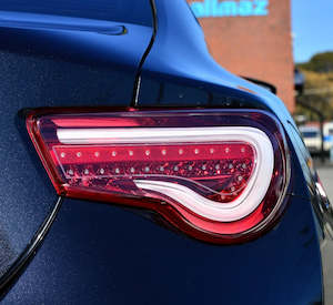 Electrics: Valenti Red & Clear Tail Lights - Toyota 86 & Subaru BRZ