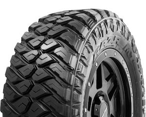 Wheels: Maxxis RAZR MT772 M/T Tyre