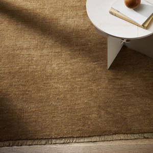 Versatile Wool: Sandringham Floor Rug - Fenugreek