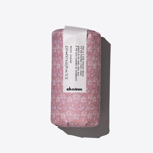 Davines - More Inside: This is a Curl Building Serum Three Hairdressing