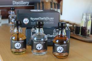 Gunnrunner White Whiskey: Moonshiner's Box