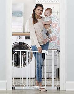 Pet: Regalo 38.5-Inch Extra Wide Easy Step Walk Thru Baby Gate (White, Original Version)