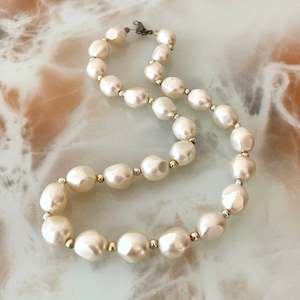 Sale 50 Off Selected Items: Chunky Faux Pearl Necklace