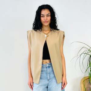 Tops: Boxy Single Button Vest (L)