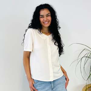 Tops: Peter Pan Collar Blouse (S-M)