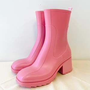 Footwear: Pink Rubber Boots (38)
