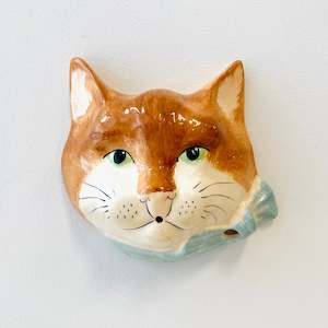 Vintage Cat Yarn Dispenser