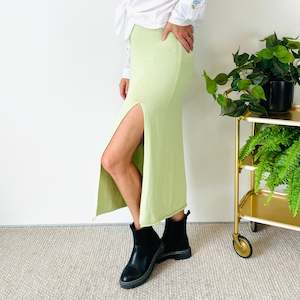 Bottoms: Knit Thigh Split Midi Skirt (S)