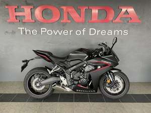 Used Road Bikes: 2025 Honda CBR Honda CBR CBR650RACS