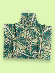 Emerald Crystals: Apron Emerald Crystals