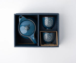 Blue Wave Tea Set