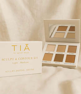 Sculpt & Define Contour Kit (Available 18/9)