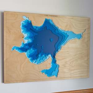 North Island Maps: Lake Tarawera, Bay of Plenty, New Zealand – Large