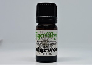 Cedarwood Texas Essential Oil – Organic