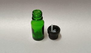 10ml To 25ml: 10ml Green Glass Bottle – Slow Dripulator Cap