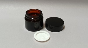 Glass: 10ml Amber Glass Jar with Black Lid