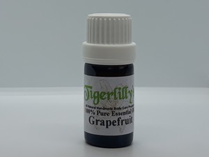 D - G: Grapefruit – White Essential Oil
