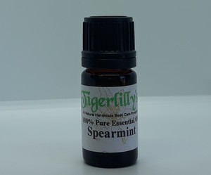 Essential Oils: Spearmint Essential Oil