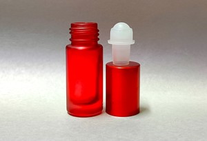 1.ml To 5ml: 5ml Red Roll On Glass Bottle