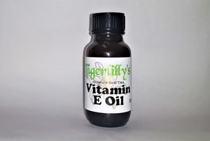 Carrier Oils: Vitamin E oil