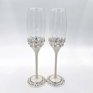 Homeware 1: Flowers Champagne Flutes