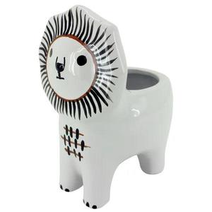 Sale: Lionne Planter