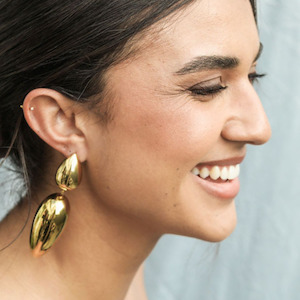 Queen Of The Foxes: Earrings - Origin