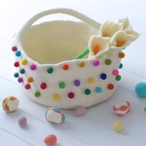 Easter: Large Felt Easter Basket