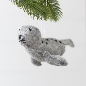 Felt Seal Ornament - Grey