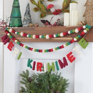 Christmas Garlands: Meri Kirihimete Traditional