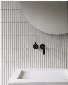 Size 29 6x29 7: KitKat White Gloss Mosaic  -Sheet