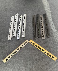 Tools: TRIMS - DIFFERENT COLOURS AND SIZES