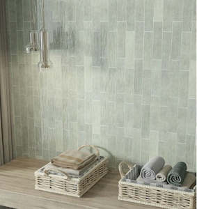 Size 7 5x30 Gloss: Malta Mineral Green Gloss - SQM