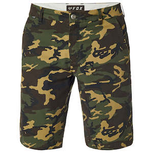 Pants: FOX ESSEX CAMO SHORT [GREEN CAMO]