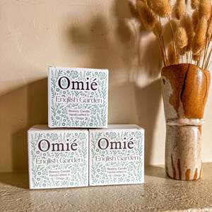 Omie: Omié English Garden